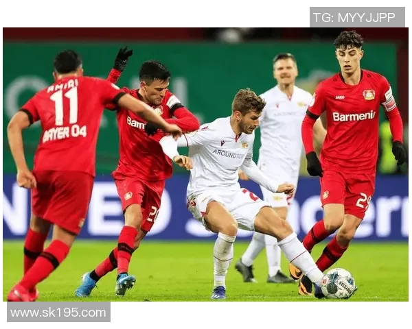 罗马与马德里竞技精彩对决集锦回顾与分析